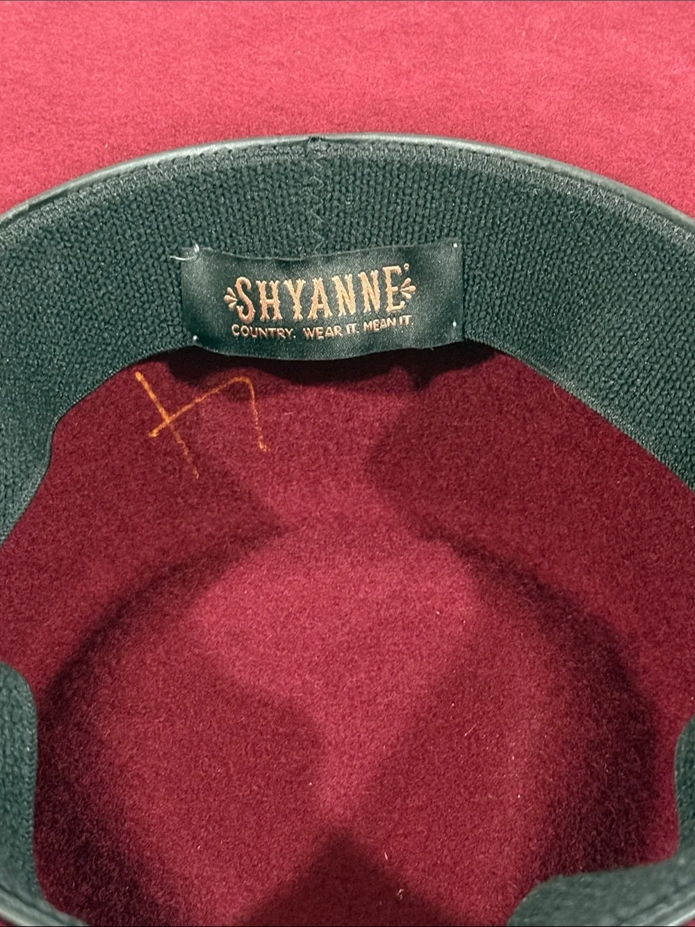 SHYANNE Women’s 2X Felt Western Fashion Hat Burgundy